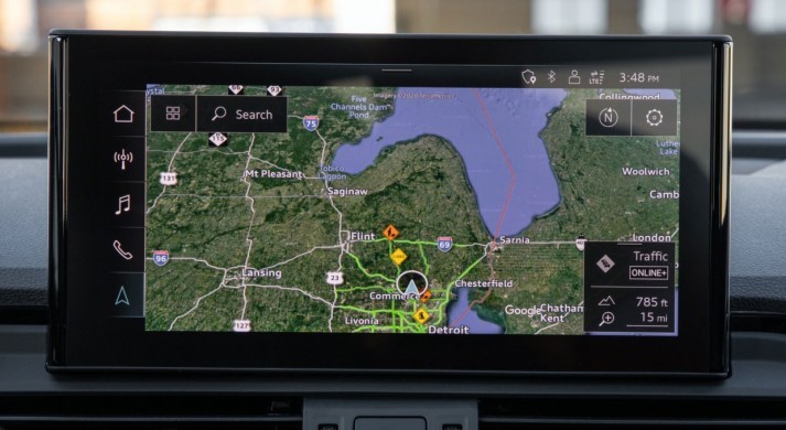 Audi Q5 2021 MMI Navigation Plus 10.1"
