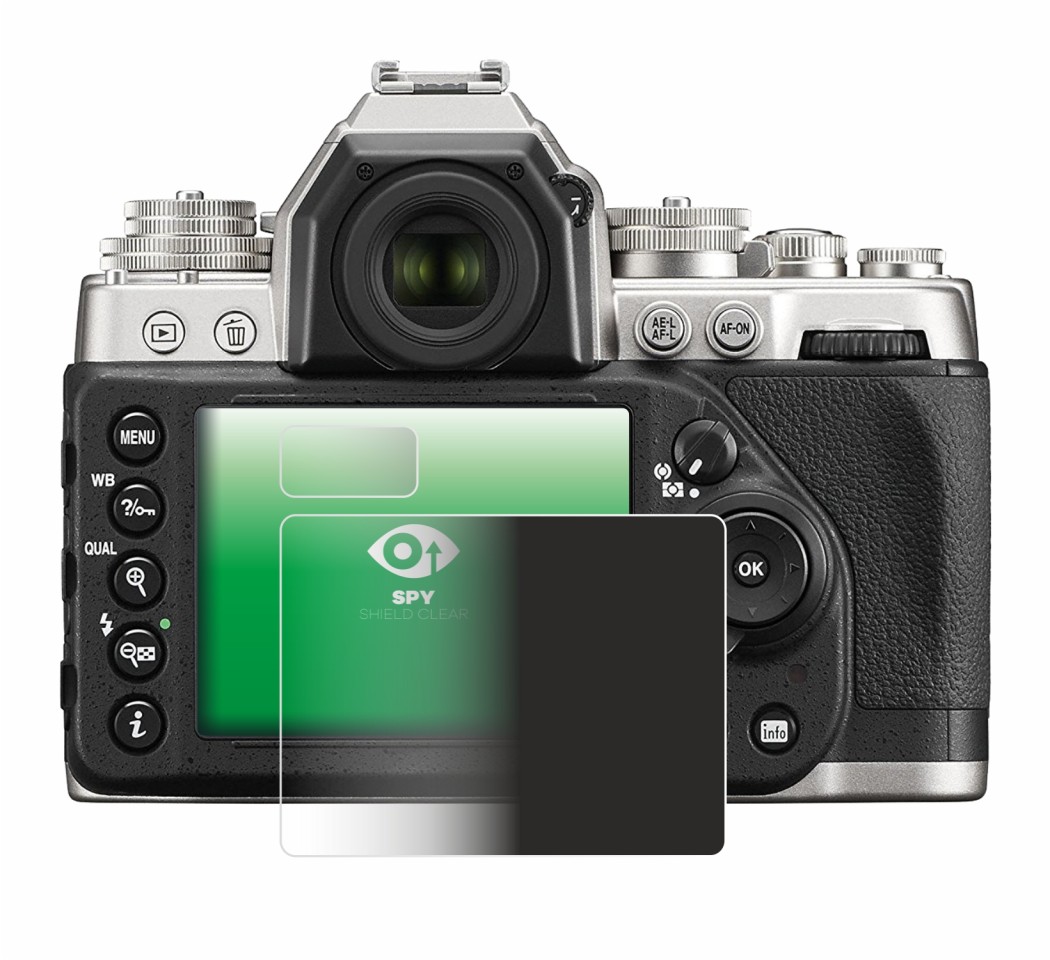 Image of the device Nikon Df with a wide variety of screen protectors.