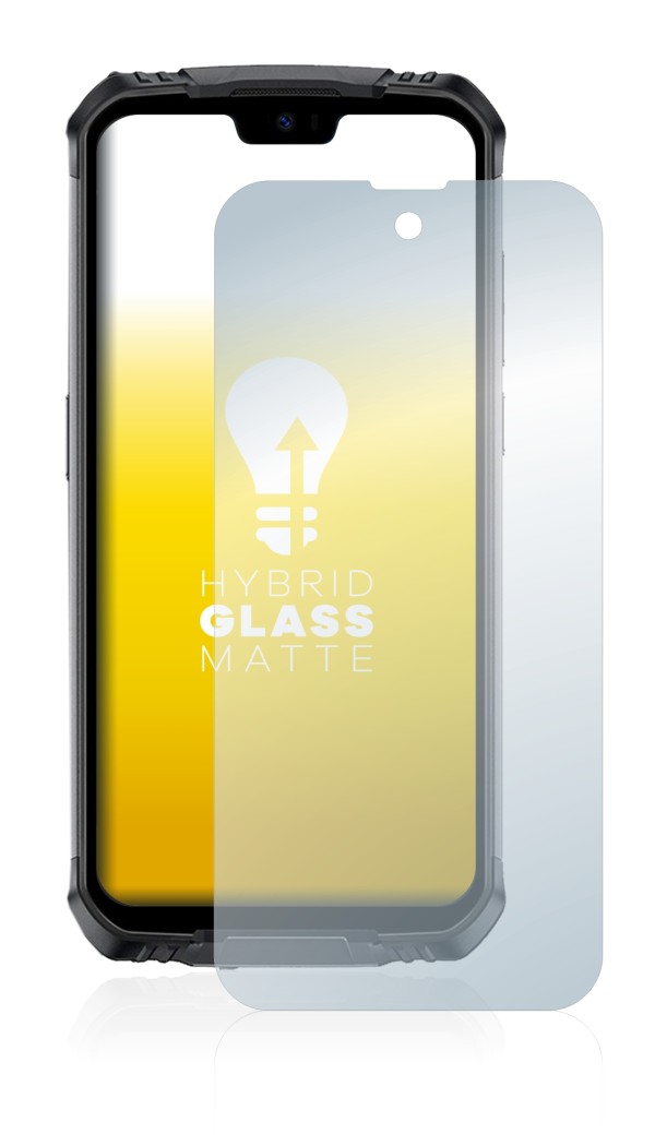Image of the device Doogee S59 Pro with a wide variety of screen protectors.