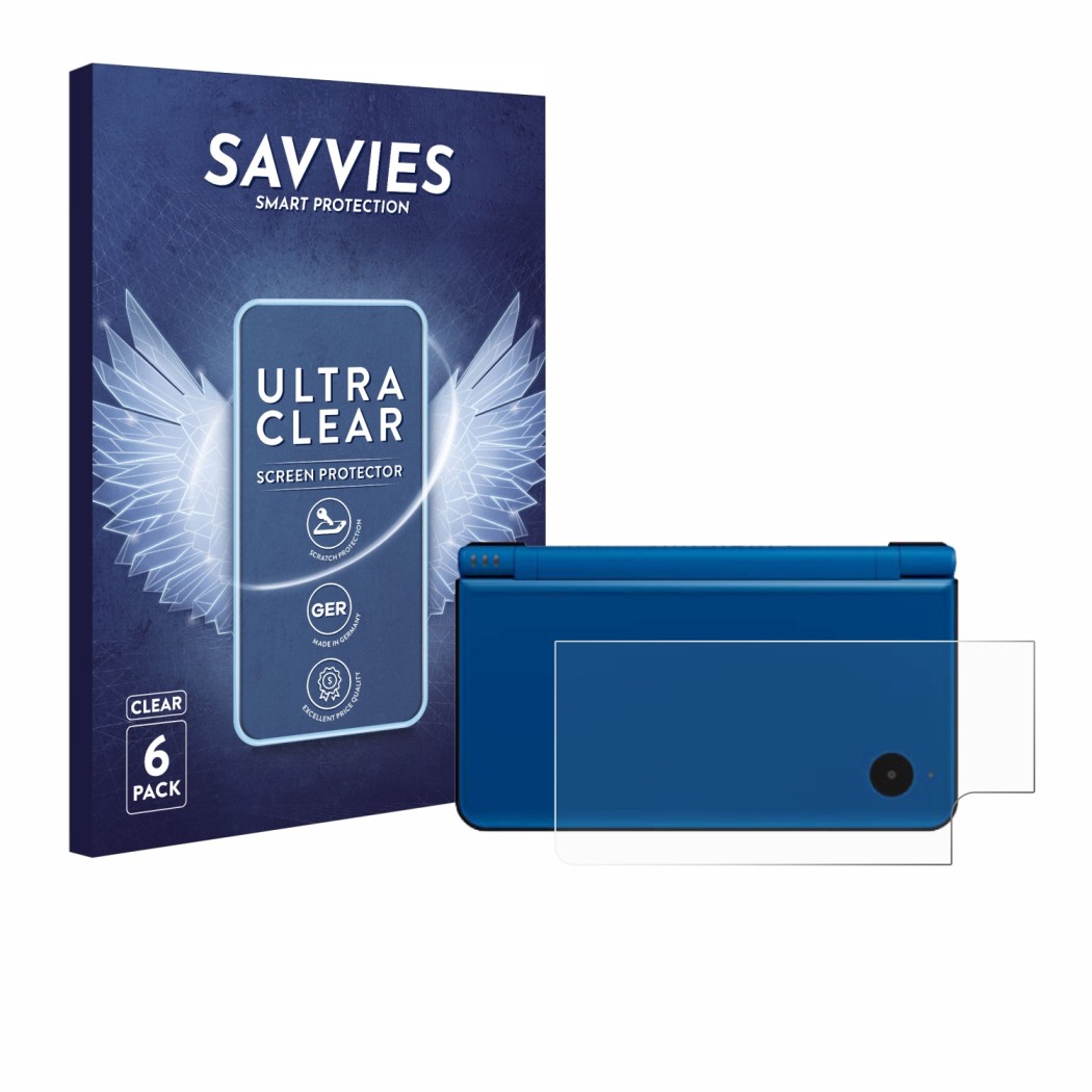 Parte frontal de un envase de producto con el logotipo de la marca Savvies. Al lado se muestra el dispositivo Nintendo DSi XL 