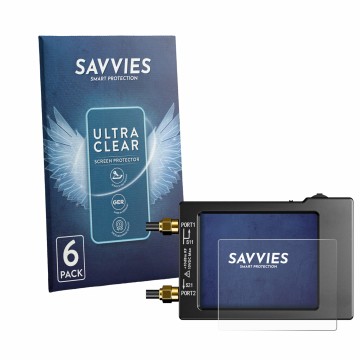 Parte frontal de un envase de producto con el logotipo de la marca Savvies. Al lado se muestra el dispositivo NanoVNA H (handh