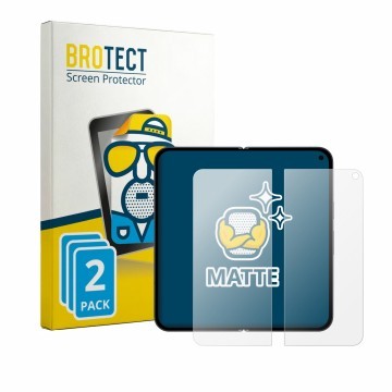 Parte frontal de un envase de producto con el logotipo de la marca BROTECT. Al lado se muestra el dispositivo Google Pixel 11 
