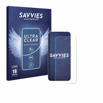 Parte frontal de un envase de producto con el logotipo de la marca Savvies. Al lado se muestra el dispositivo Tecno Pova 7 Pro