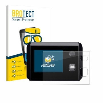 Face avant d’un emballage produit avec le logo de la marque BROTECT. À côté, l’appareil SkyRC MC5000 est représenté avec la pr