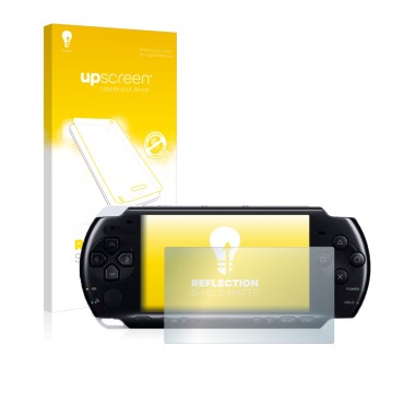 Vorderseite einer Produktverpackung mit dem Markenlogo upscreen. Daneben ist das Gerät Sony PSP 3004 mit dem zugehörigen Displ