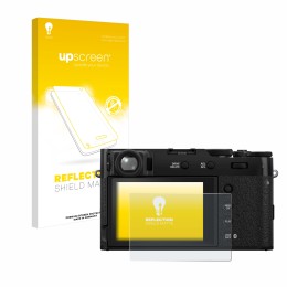 Vorderseite einer Produktverpackung mit dem Markenlogo upscreen. Daneben ist das Gerät Fujifilm X100VI mit dem zugehörigen Dis