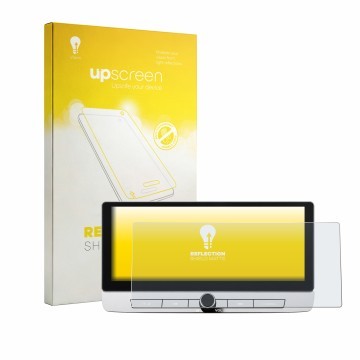 Face avant d’un emballage produit avec le logo de la marque upscreen. À côté, l’appareil Nissan Qashqai 2026 NissanConnect 12.