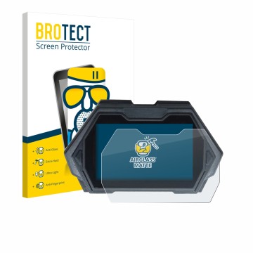 Vorderseite einer Produktverpackung mit dem Markenlogo BROTECT. Daneben ist das Gerät Kukirin G3 Pro mit dem zugehörigen Displ