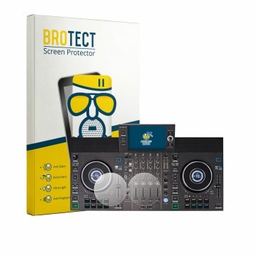 Parte frontal de un envase de producto con el logotipo de la marca BROTECT. Al lado se muestra el dispositivo Denon DJ SC LIVE