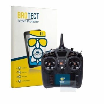 Vorderseite einer Produktverpackung mit dem Markenlogo BROTECT. Daneben ist das Gerät Spektrum NX10 Plus mit dem zugehörigen D