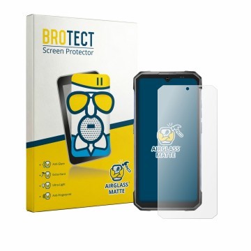 Parte frontal de un envase de producto con el logotipo de la marca BROTECT. Al lado se muestra el dispositivo Hotwav Cyber 17 