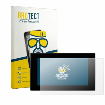 Parte frontal de un envase de producto con el logotipo de la marca BROTECT. Al lado se muestra el dispositivo MG MG4 Urban AH4