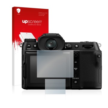 Face avant d’un emballage produit avec le logo de la marque upscreen. À côté, l’appareil Fujifilm GFX100S est représenté avec 