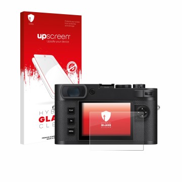 Face avant d’un emballage produit avec le logo de la marque upscreen. À côté, l’appareil Leica M EV1 est représenté avec la pr