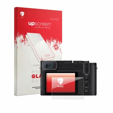 Face avant d’un emballage produit avec le logo de la marque upscreen. À côté, l’appareil Leica Q3 Monochrom est représenté ave