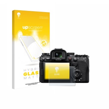 Front side of a product packaging with the brand logo upscreen. Next to it is the device Sony Alpha 9 III shown with the corre